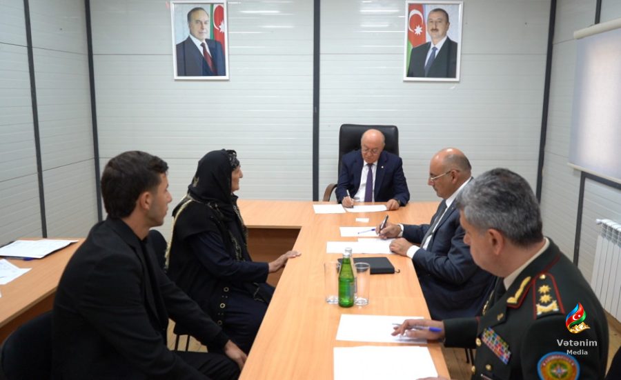 Fovqelade Hallar Naziri Kemaleddin Heyderov Kelbecer Seherinde Vetendaslari Qebul Edib