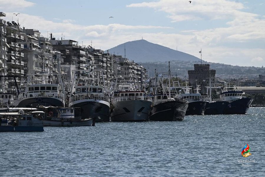 Yunanıstanın balıqçıları Pirey və Salonikidə yanacaq bahalaşmasına etiraz edirlər