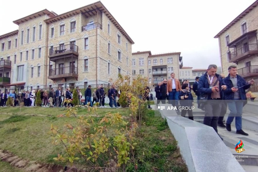 İtkinlərlə bağlı beynəlxalq konfransın iştirakçıları Şuşada aparılan işlərlə tanış olublar