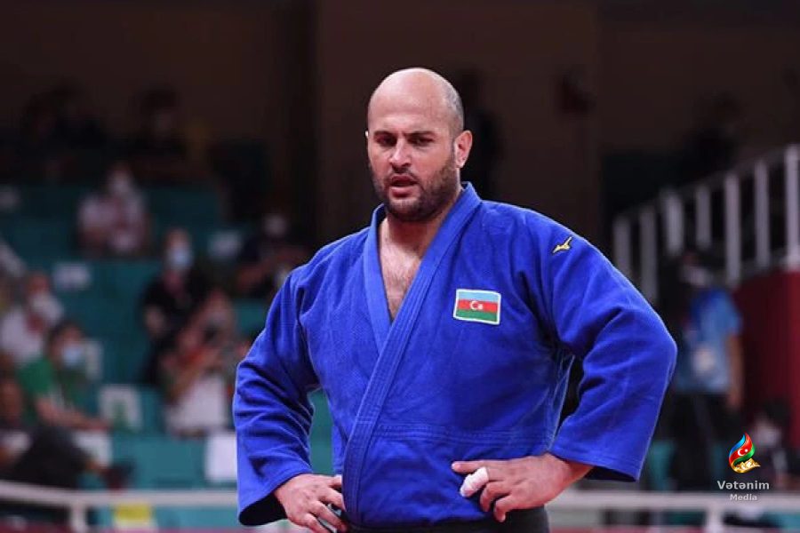 Uşangi Kokauri dünya çempionatında gümüş medal qazanıb