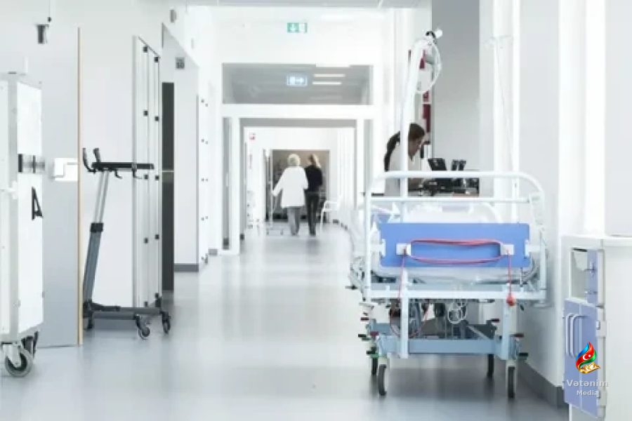 Şirvanda taxtdan yıxılan bir yaşlı körpə Bakıda xəstəxanada ölüb