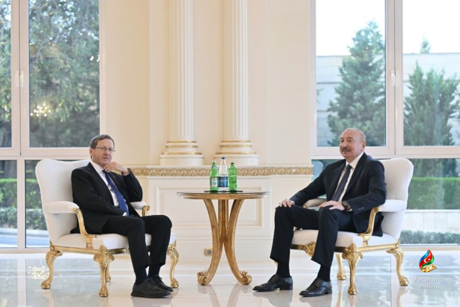 İlham Əliyev və İsxak Hersoq AQEM çərçivəsində əməkdaşlığı müzakirə ediblər