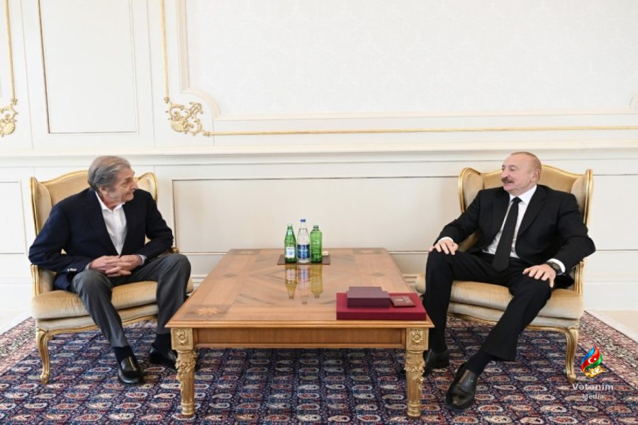 Prezident İlham Əliyev Fərhad Xəlilova “İstiqlal” ordenini təqdim edib