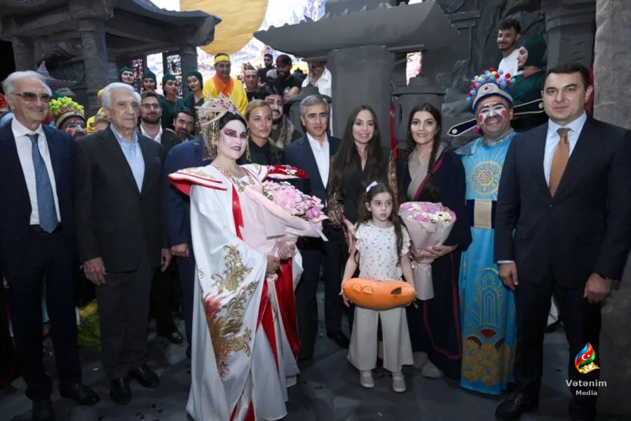 “Turandot” 98 ildən sonra Bakı səhnəsində yenidən tamaşaya qoyuldu