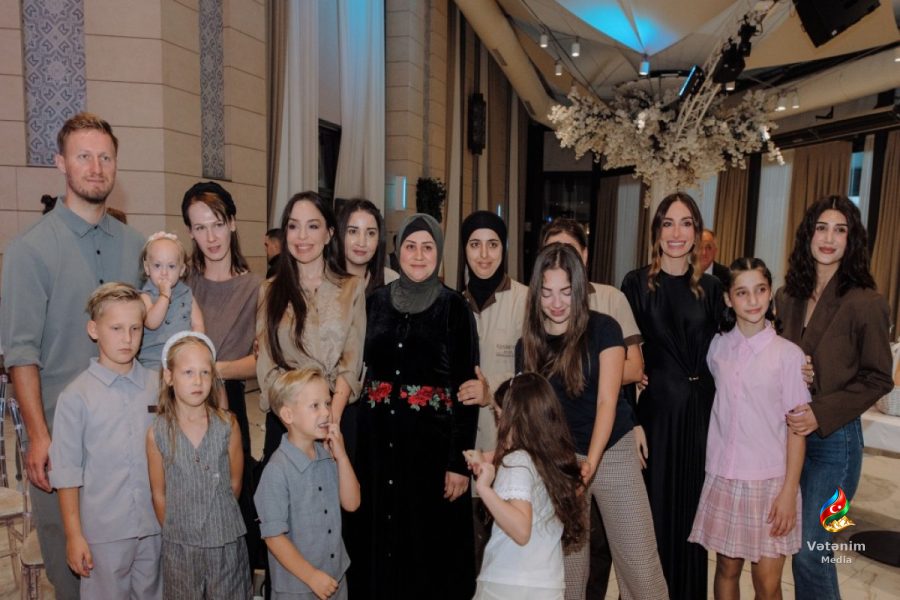 Leyla Əliyeva və Arzu Əliyeva “Cənnətin ariyası” konsertində iştirak ediblər