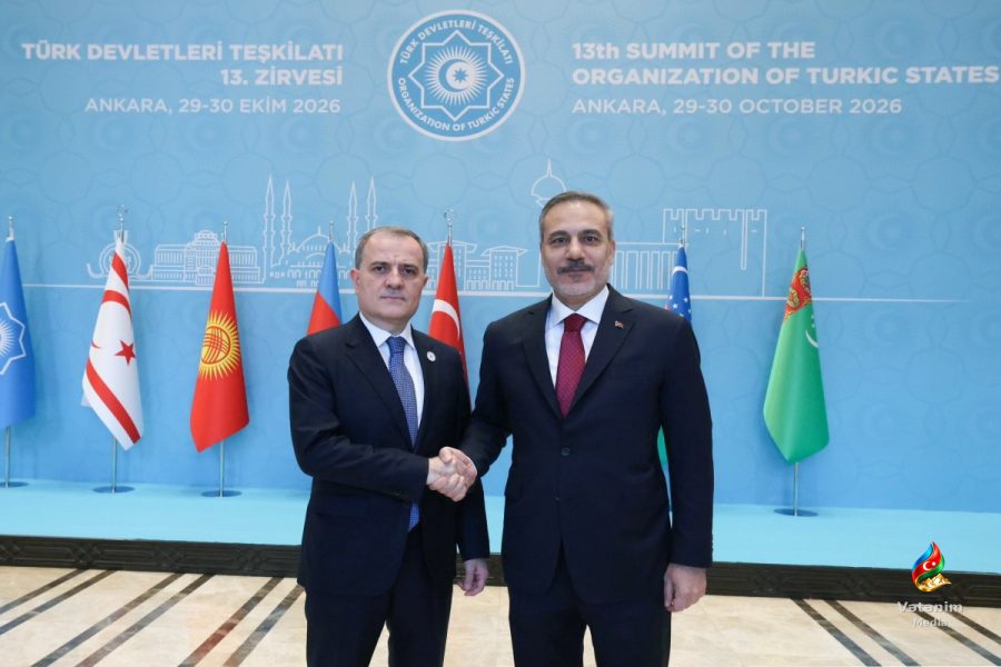Ceyhun Bayramov Ankarada TDT XİN Şurasının iclasına qatılıb