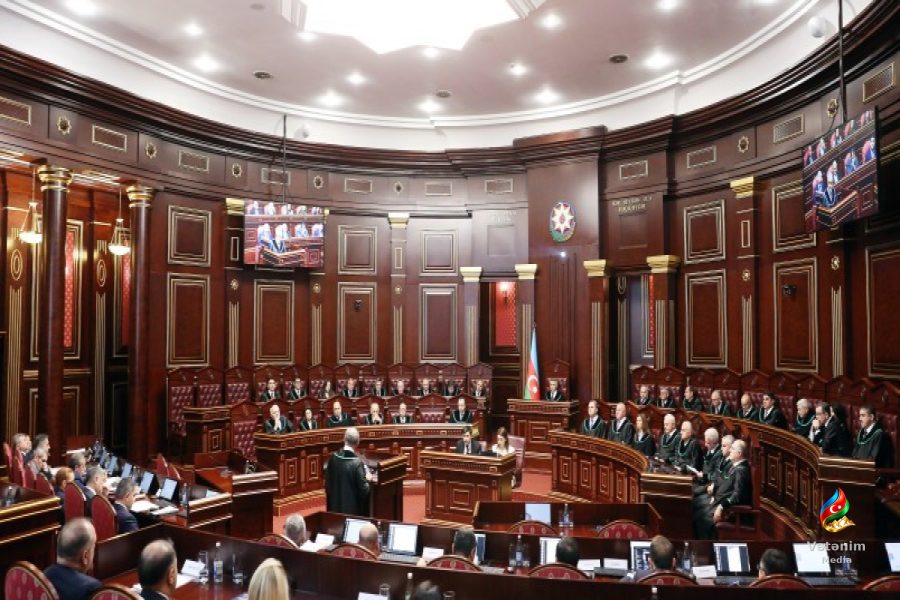 Ali Məhkəmə cəza və məhkəmə təcrübəsi ilə bağlı iki qərar qəbul edib