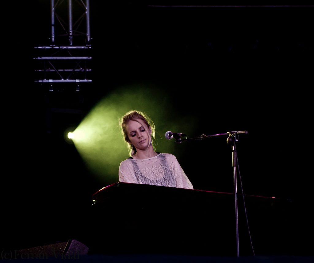 Agnes Obel: 28 oktyabr 1980-ci ildə doğulan danimarkalı musiqiçi