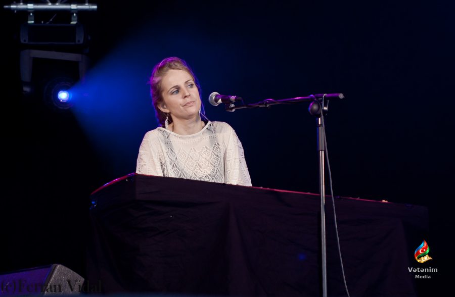Agnes Obel: 28 oktyabr 1980-ci ildə doğulan danimarkalı musiqiçi