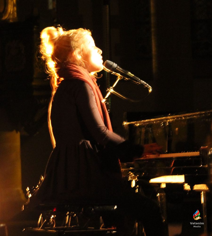 Agnes Obel: 28 oktyabr 1980-ci ildə doğulan danimarkalı musiqiçi