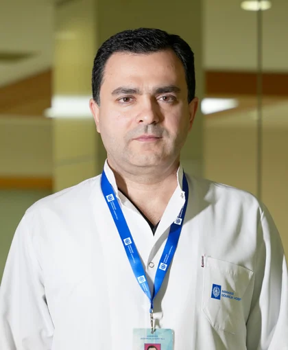 Dr. Eldar Bağırov — Ürək-damar cərrahı