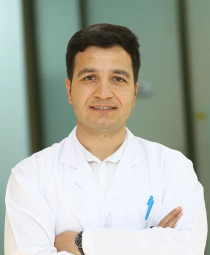 Dr. Emin Allahverdiyev — invaziv kardioloq