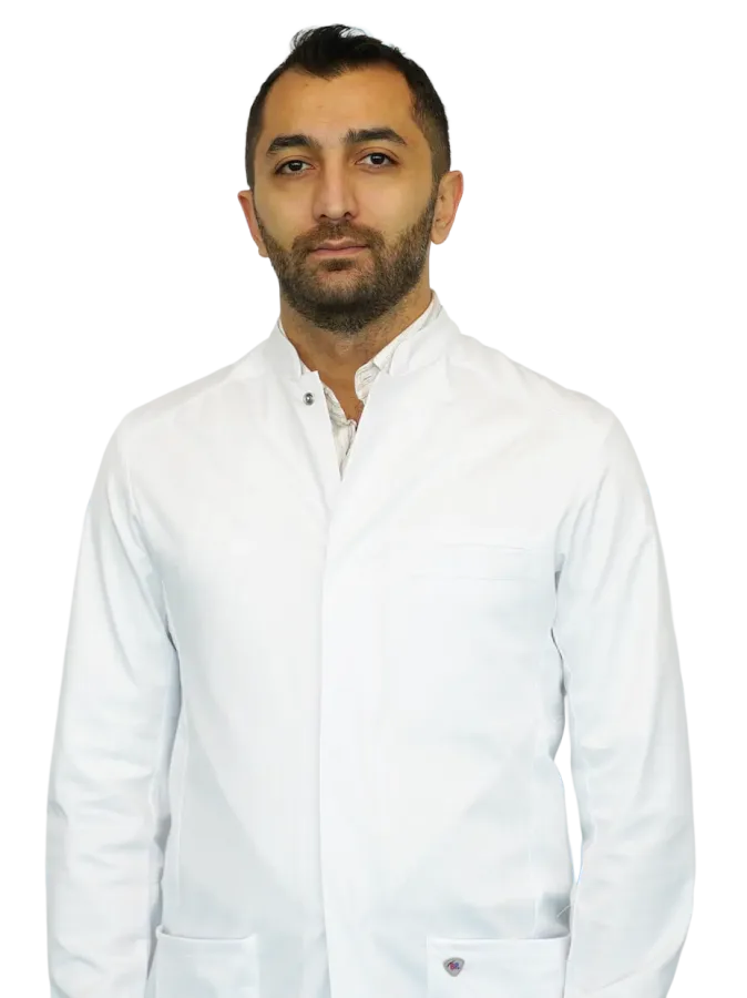 Elçin Şirinov — təcili tibbi yardım həkimi