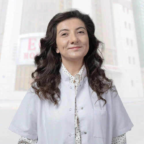 Röya İsmayılzadə — Fizioterapevt