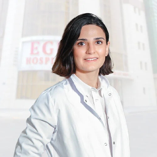 Aynur Bayramova — Daxili xəstəliklər uzmanı