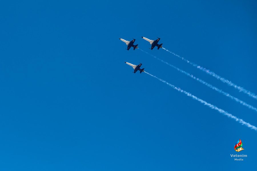 NASA rəhbəri Nyu-Cersi oyununda F-5 qırıcılarından birini idarə edəcək