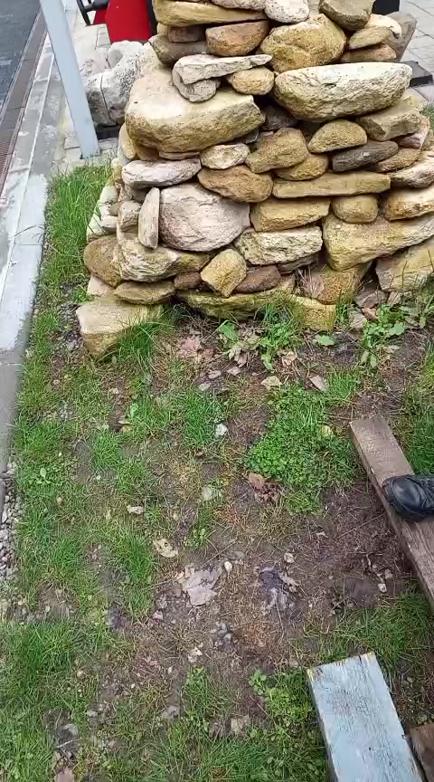 Dəyərli dostlar, bu videonu bizə Rusiyadan izləyicimiz Məhərrəm Mirzəyev göndərib. — Namiq Həsənov